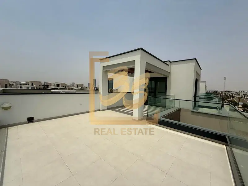 Backing central park | Opposite to Pool | Premium unit by 303308 