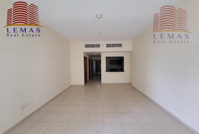 100428623 - Property Image 2