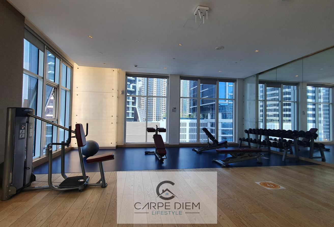 Modern Studio Across Dubai Mall photo 21