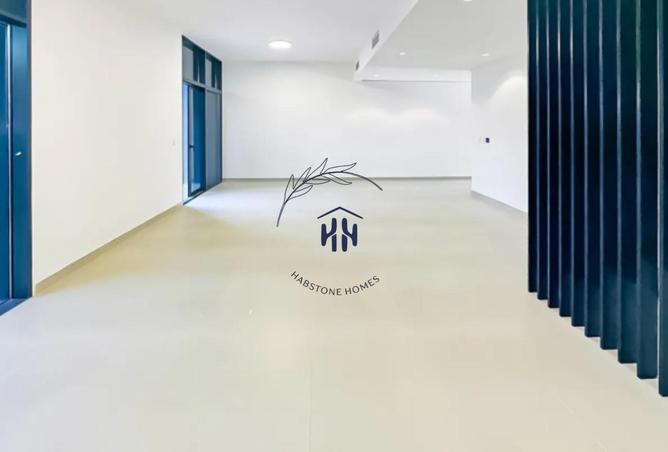 12094761 - Property Image 2