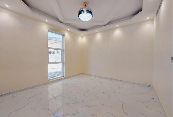 12052770 - صورة العقار 3