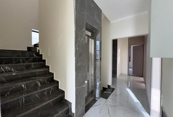 12505928 - صورة العقار 3