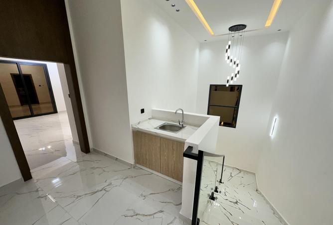 13075784 - Property Image 3