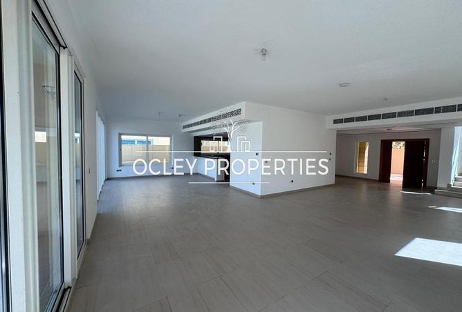 14123167 - Property Image 2