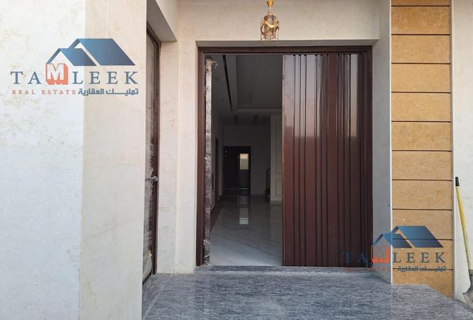 11829521 - Property Image 3