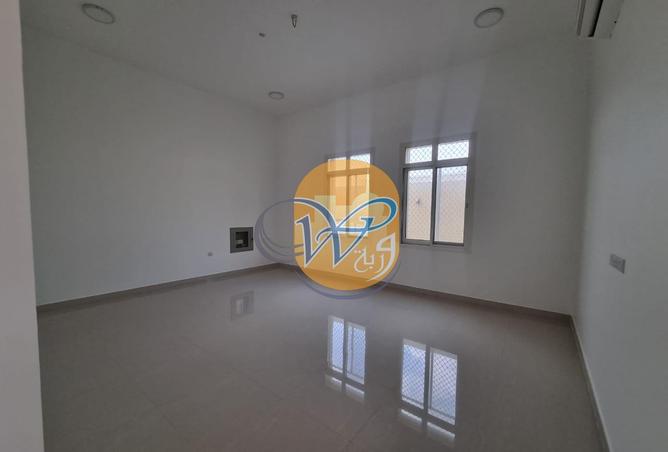 76590063 - Property Image 3