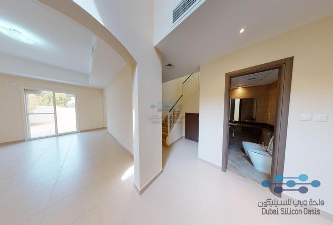 53573522 - صورة العقار 3