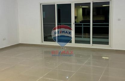 Apartment - 2 Bedrooms - 2 Bathrooms for rent in Tower 19 - Al Reef Downtown - Al Reef - Abu Dhabi