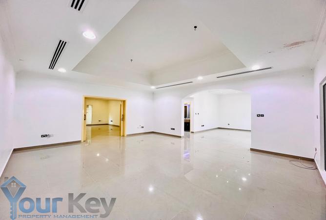 130667474 - Property Image 2