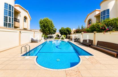 Villa - 4 Bedrooms - 5 Bathrooms for rent in Umm Suqeim 2 Villas - Umm Suqeim 2 - Umm Suqeim - Dubai