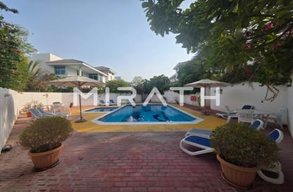 Villa - 5 Bedrooms - 5 Bathrooms for rent in Umm Suqeim 1 Villas - Umm Suqeim 1 - Umm Suqeim - Dubai