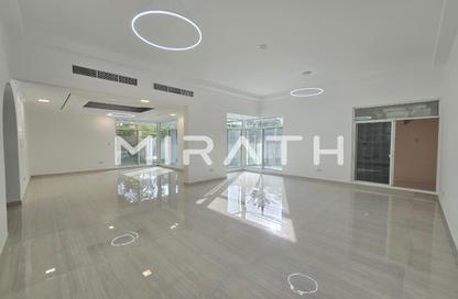 Villa - 5 Bedrooms - 5 Bathrooms for rent in Umm Suqeim 1 Villas - Umm Suqeim 1 - Umm Suqeim - Dubai Villa - 5 Bedrooms - 5 Bathrooms for rent in Umm Suqeim 1 Villas - Umm Suqeim 1 - Umm Suqeim - Dubai