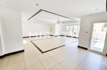 Villa - 5 Bedrooms - 6 Bathrooms for rent in Umm Suqeim 3 Villas - Umm Suqeim 3 - Umm Suqeim - Dubai Villa - 5 Bedrooms - 6 Bathrooms for rent in Umm Suqeim 3 Villas - Umm Suqeim 3 - Umm Suqeim - Dubai