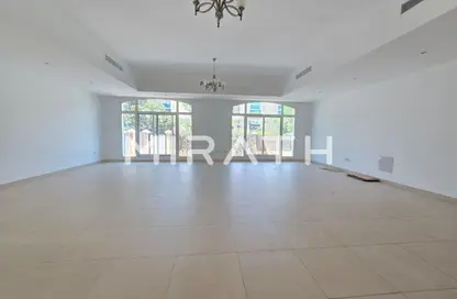 Villa - 5 Bedrooms - 5 Bathrooms for rent in Jumeirah 2 Villas - Jumeirah 2 - Jumeirah - Dubai