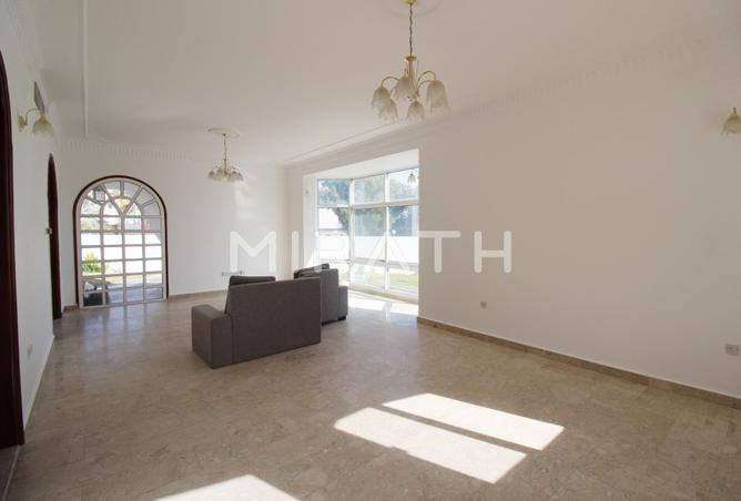 53600696 - Property Image 2