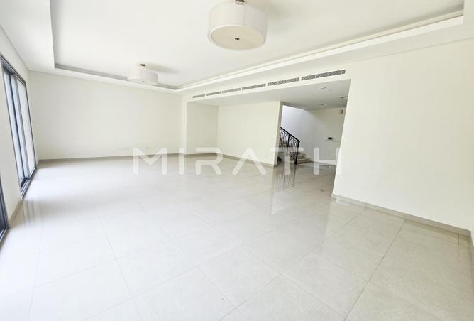 54930275 - Property Image 2