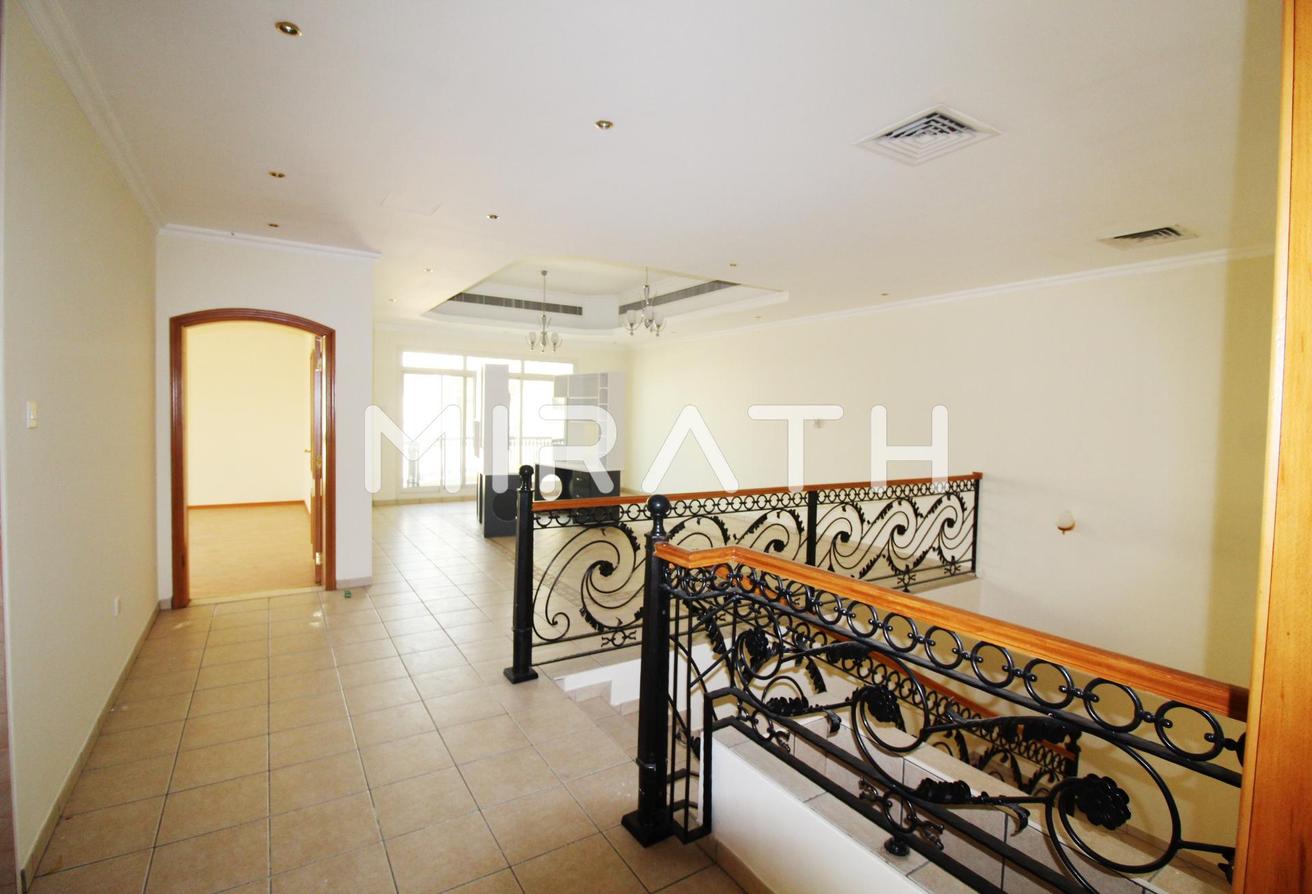 Well Built 4BR Villa with Private Garden | Pool photo 7