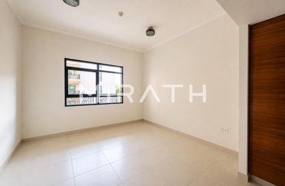 Apartment - 1 - 1 for rent in Dutco Greens Residential - Greens - Dubai