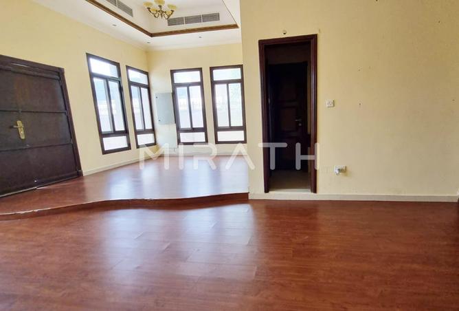 132514204 - Property Image 2