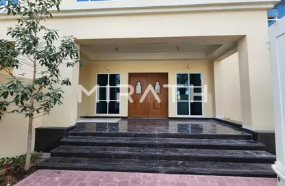 فيلا - 4 غرف نوم - 6 حمامات للايجار في فلل جميرا 3 - جميرا 3 - جميرا - دبي