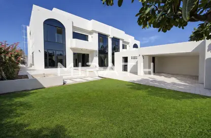 فيلا - 5 غرف نوم - 5 حمامات للايجار في فلل الجميرا 1 - جميرا 1 - جميرا - دبي