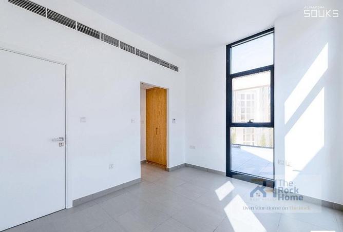 145050647 - Property Image 3