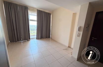 Apartment - Studio - 1 for rent in Royal Residence 1 - Royal Residence - Dubai Sports City - Dubai