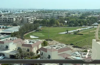 Apartment - 1 Bathroom for rent in Royal Residence 1 - Royal Residence - Dubai Sports City - Dubai