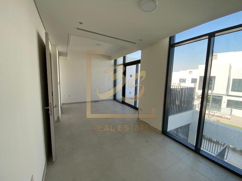 Single row | Backing pool and park | G+2 by 303308 