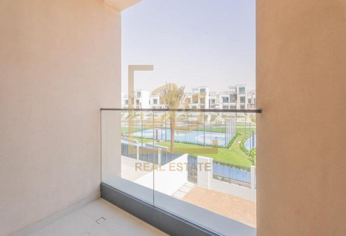 Modern Villa | Ready to Move In | Immense Plot by 266909 