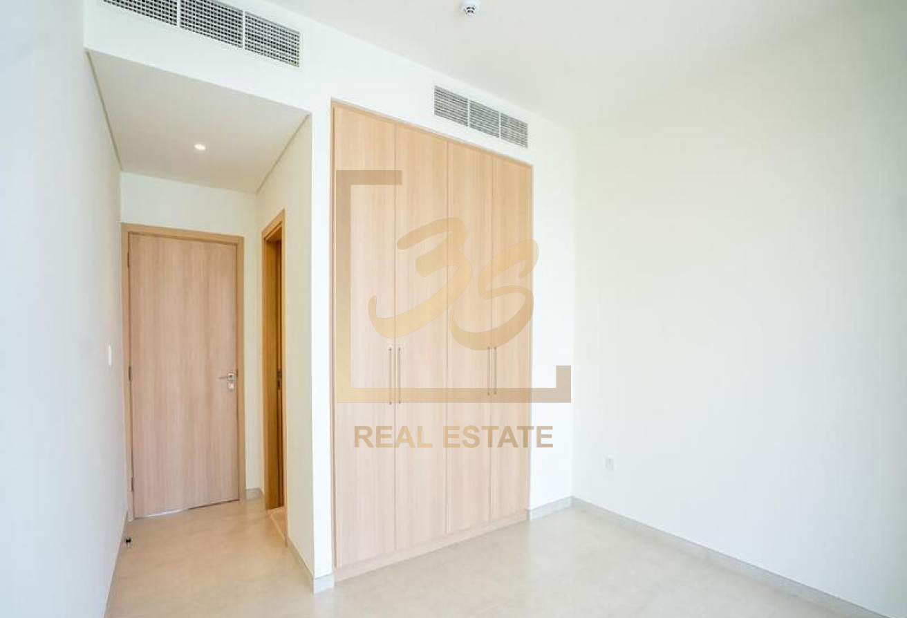 Modern Villa | Ready to Move In | Immense Plot by 266909 