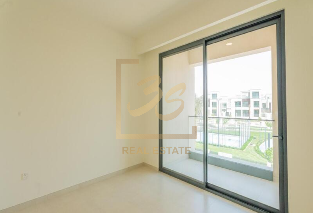 Modern Villa | Ready to Move In | Immense Plot by 266909 