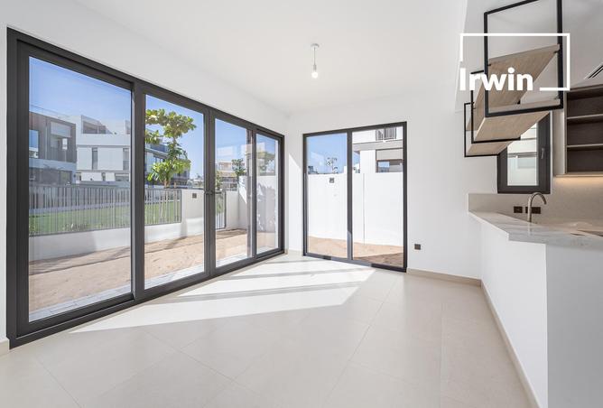 14217362 - Property Image 3