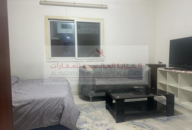 70290103 - Property Image 3