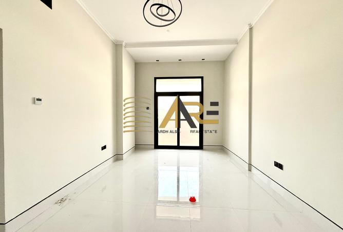 85739243 - Property Image 2