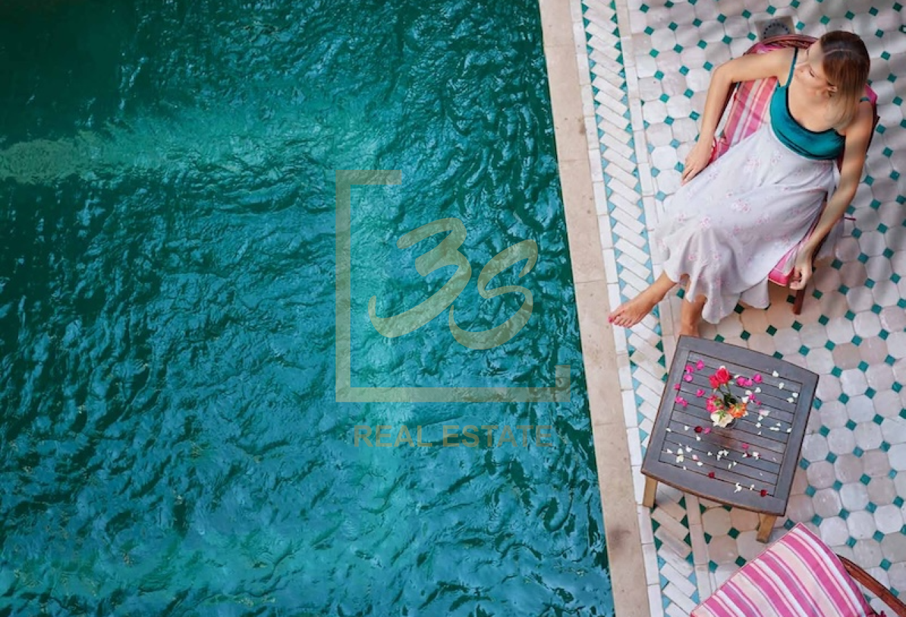 Luxurious Mansion | Huge Plot | Exclusive by 266909 