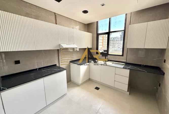 85739049 - Property Image 3