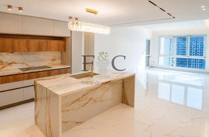 Apartment - 3 Bedrooms - 4 Bathrooms for rent in Marina Residences 2 - Marina Residences - Palm Jumeirah - Dubai