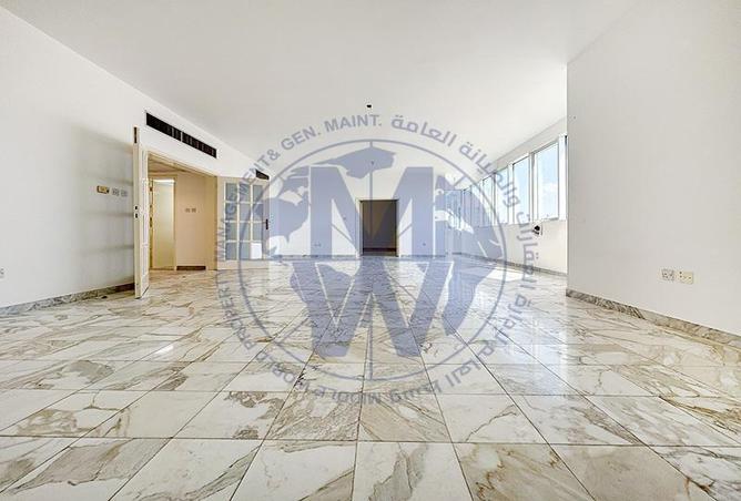 79858374 - صورة العقار 2