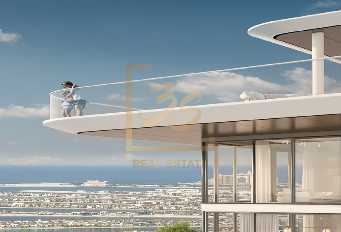 Spacious Layout | Investors Deal | Beach Access by 229540 