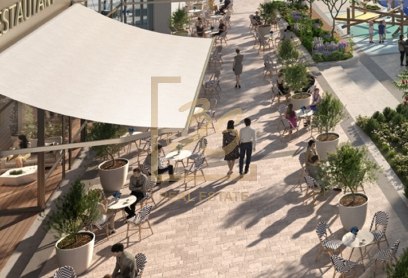 Spacious Layout | Investors Deal | Beach Access by 229540 