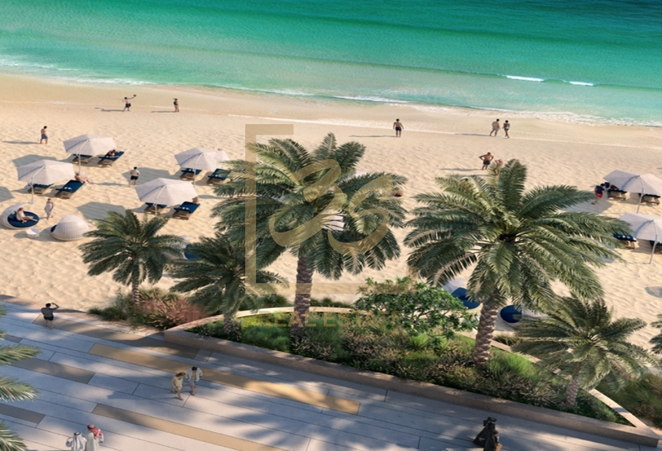 Spacious Layout | Investors Deal | Beach Access by 229540 