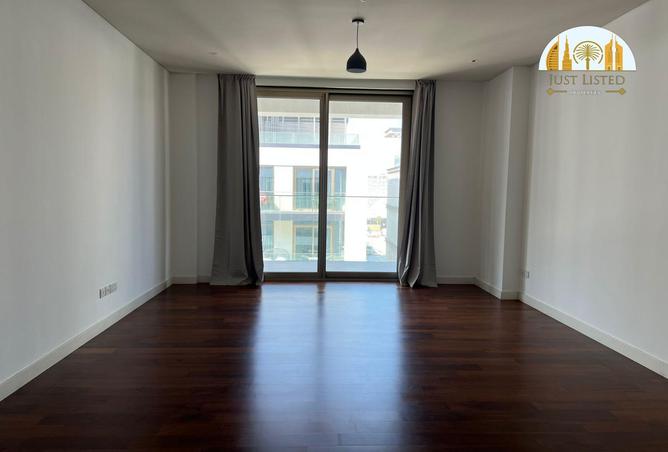 102412514 - Property Image 2