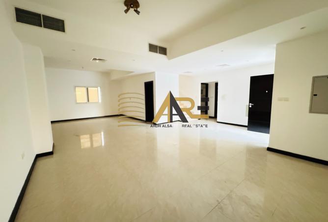 132496346 - Property Image 2