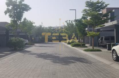 Townhouse - 2 Bedrooms - 4 Bathrooms for rent in Sendian - Masaar - Tilal City - Sharjah