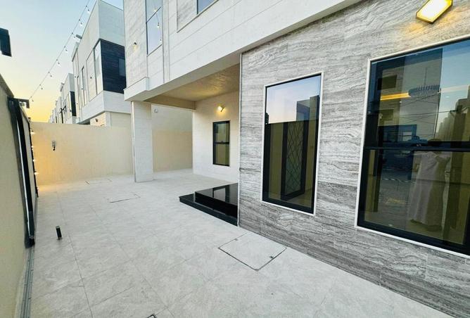 96117666 - Property Image 3