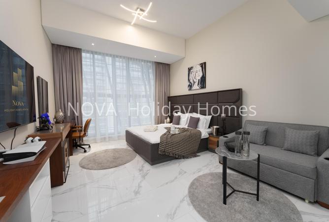 Bills Included! Serviced Stylish Studio in J One photo 3