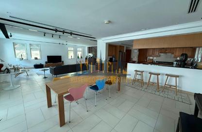Villa - 4 Bedrooms - 6 Bathrooms for rent in District 3 - Jumeirah Park - Dubai