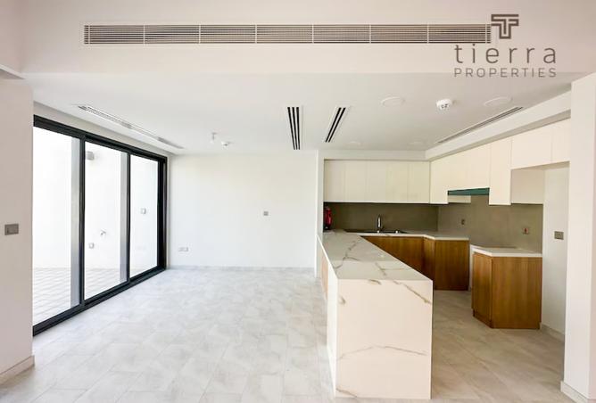 14321405 - Property Image 2