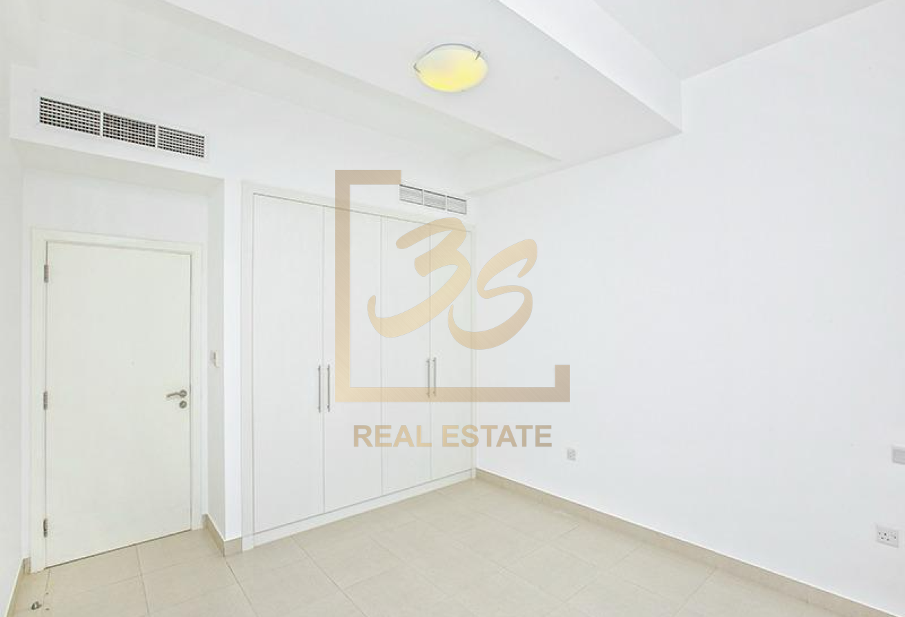 Investor Deal | Prime Location | Motivated Seller by 266909 